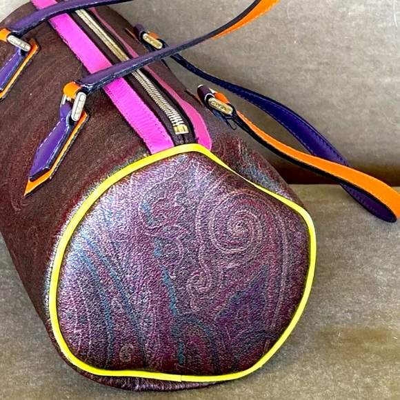 Etro Paisley Tri Color Leather Barrel Bag Made in Italy - Picture 4 of 16